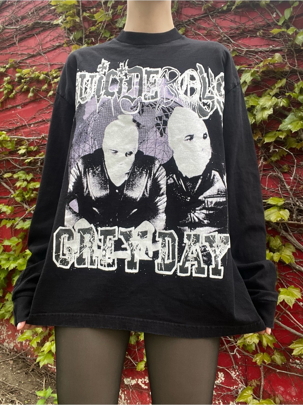 Gildan Black 'One Day' Graphic Long Sleeve Tee